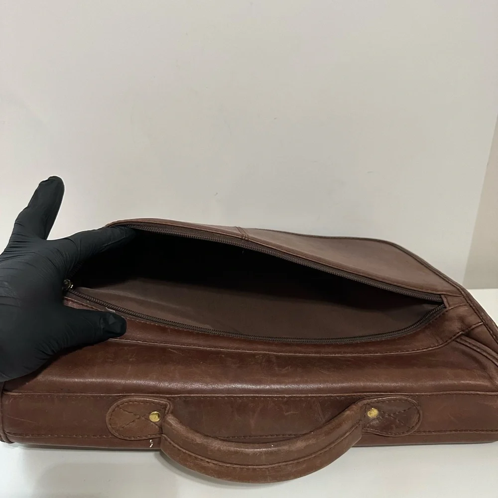 ELLington Classic Brown Leather Men's Messenger Bag Made In Thailand